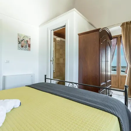 Agriturismo Donna Teresa Farm stay *
