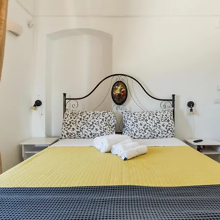 Farm stay Agriturismo Donna Teresa Mottola