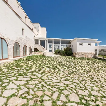 Alloggio per agriturismo Tenuta Donna Teresa *